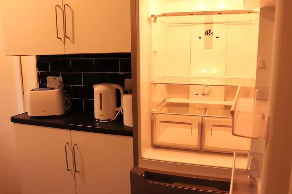 Apartment Cozy Family Stay With Free Parking And Wifi Leeds