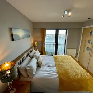 Corinthian Quay Apartment Edinburgh